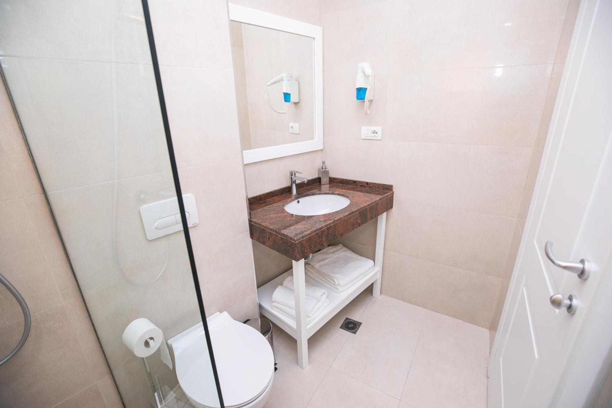 טיראנה Hotel Elior חדר תמונה
